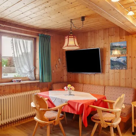 Haus Philomena - Fewo Zugspitze