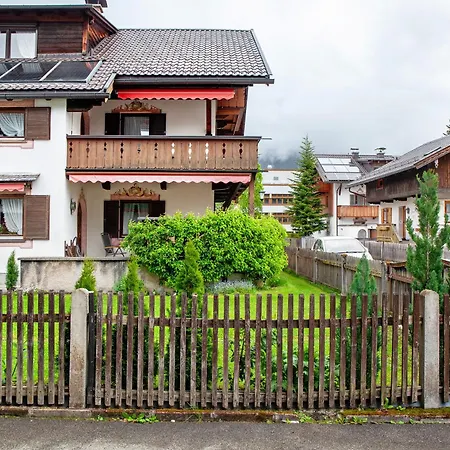 Haus Philomena - Fewo Zugspitze Apartment *