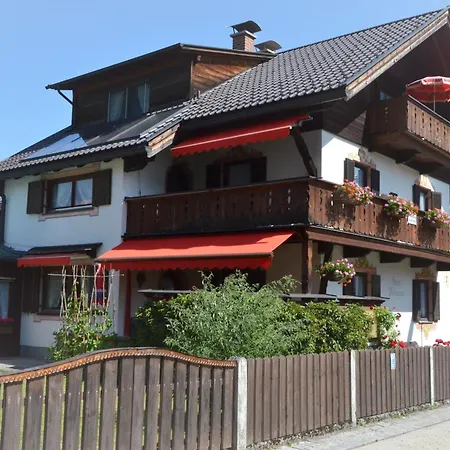 Haus Philomena - Fewo Zugspitze アパート